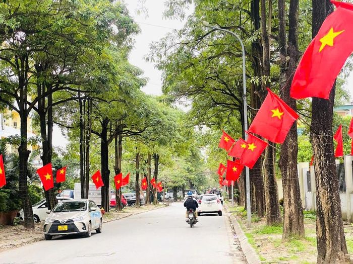 Người dân thôn Bầu giữ cảnh quan môi trường sạch đẹp.