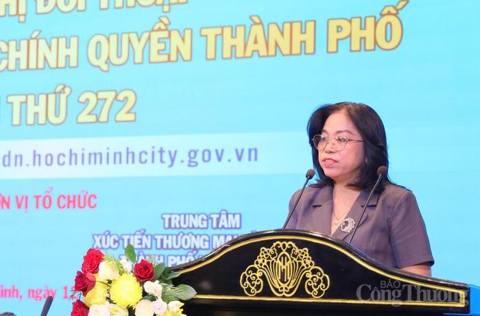 Bà Lượng Thị Tới, Phó Giám đốc Sở Nội vụ TP. Hồ Chí Minh.