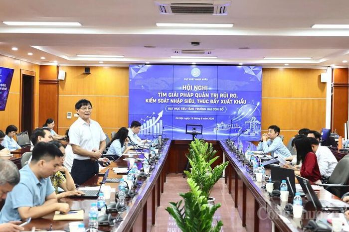 Toàn cảnh hội nghị