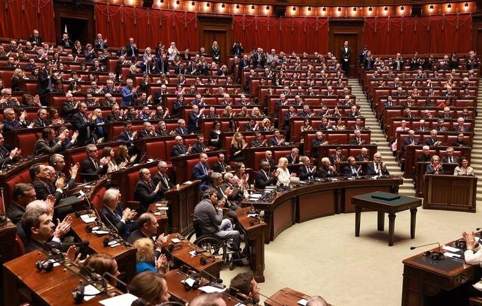 Các nghị sĩ Italia bỏ phiếu ủng hộ nghị quyết từng bước dỡ bỏ các lệnh trừng phạt chống Nga sau xung đột ngày 11.6.2026. Ảnh: Tass.