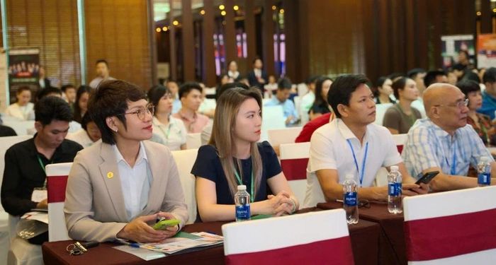 Học viên tham gia khóa học.