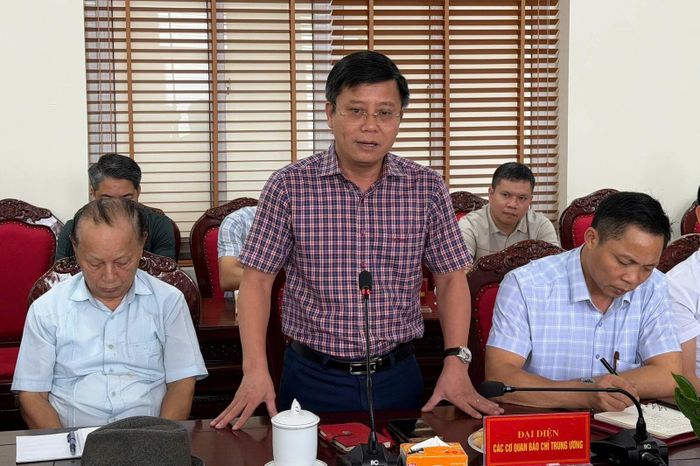 Đại diện các cơ quan báo chí phát biểu ý kiến tại hội nghị.