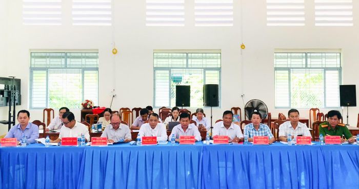 Đại biểu tham dự hội nghị.
