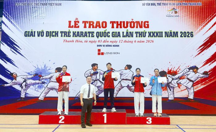 Vận động viên Huỳnh Ngọc Tiền đoạt huy chương vàng nội dung Kumite cá nhân nữ 60kg lứa tuổi 16 - 17 tuổi.
