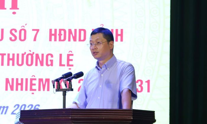  Đồng chí Trần Huy Phương phát biểu tại hội nghị. 