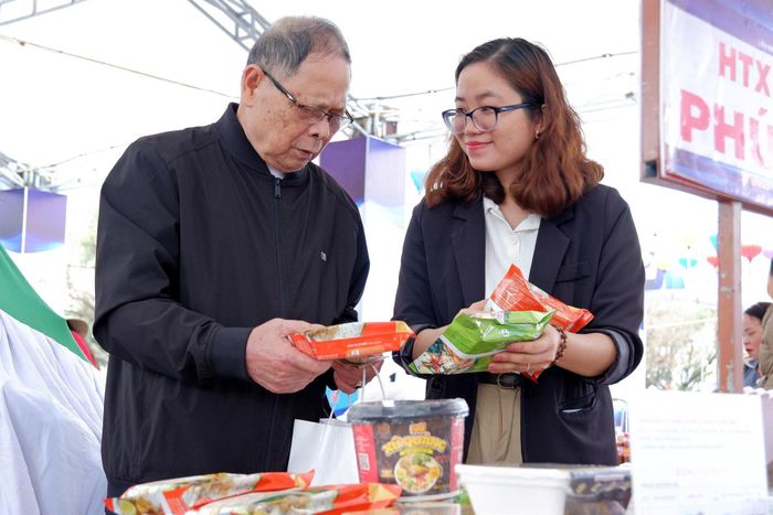 Thời gian qua, nhiều hợp tác xã trên địa bàn thành phố duy trì hoạt động, đổi mới phương thức quản lý và mở rộng đầu tư. Ảnh: ALĂNG NGƯỚC