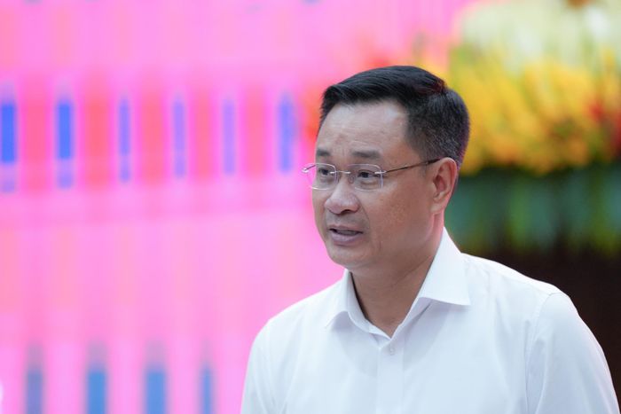 Bí thư Thành ủy Lê Ngọc Quang phát biểu tại lễ ký kết. Ảnh: THÀNH CÔNG