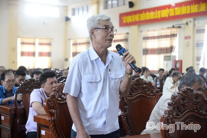Cử tri xã Chợ Gạo phản ánh, kiến nghị nhiều vấn đề liên quan trực tiếp đến đời sống dân sinh.