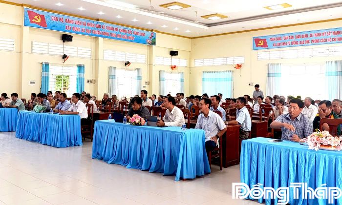 Quang cảnh tiếp xúc cử tri xã Thanh Mỹ.