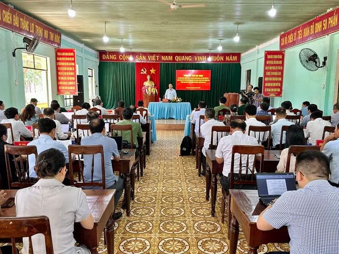 Quang cảnh buổi làm việc. Ảnh: Hà Duy 