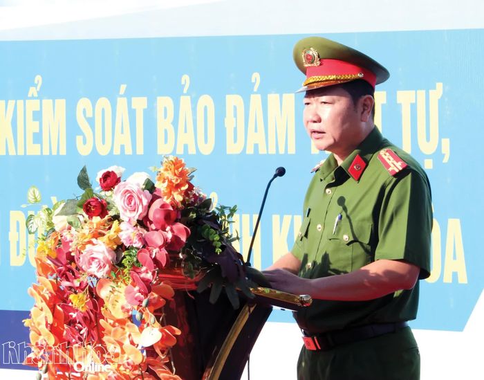 Đại tá Lê Quang Dũng - Phó Giám đốc Công an tỉnh phát biểu chỉ đạo.