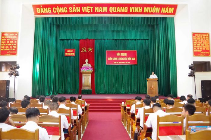 Quang cảnh hội nghị.