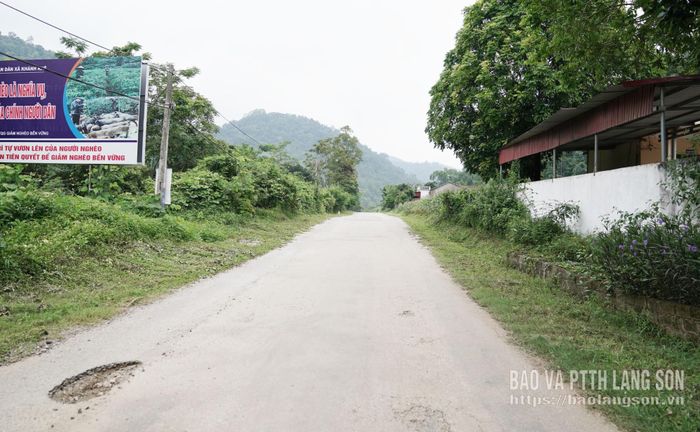 Tuyến đường Bến Bắc - Khuổi Mạ - Khánh Khê hiện đã xuống cấp