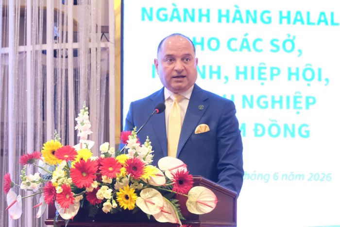 Đại sứ Ả Rập Xê Út tại Việt Nam, Thamer Mohammed A. Algosaibi phát biểu tại hội thảo