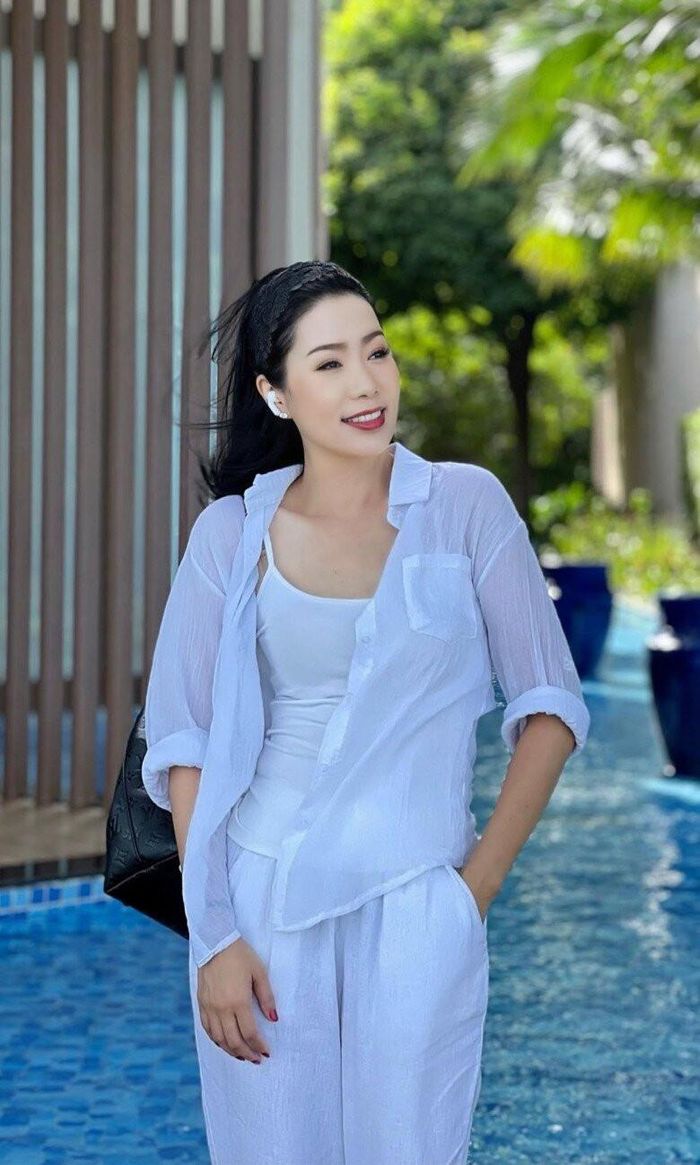 Trịnh Kim Chi là NSND đặc biệt của nền nghệ thuật Việt khi có xuất thân là một Á hậu.