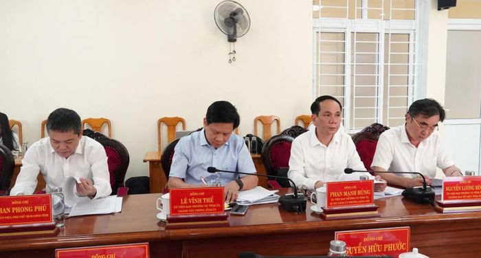 Đại biểu tham dự buổi làm việc - Ảnh: Q.V