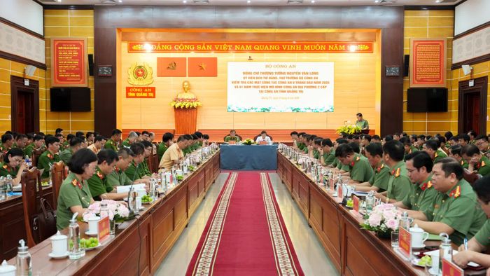 Quang cảnh buổi làm việc - Ảnh: N.Q