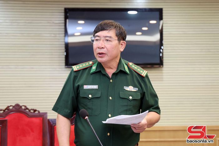 Lãnh đạo Ban Chỉ huy Bộ đội Biên phòng tỉnh phát biểu tại cuộc họp.