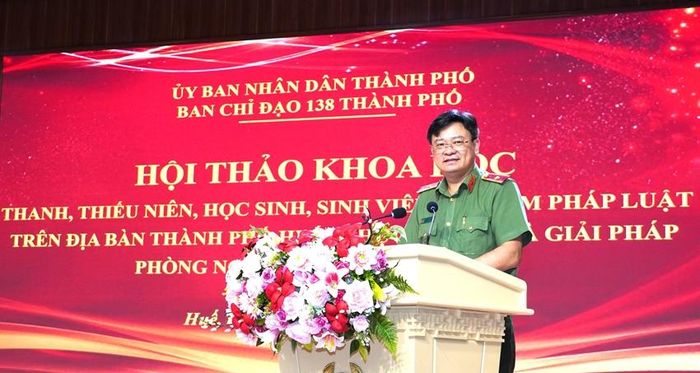 Thiếu tướng Nguyễn Thanh Tuấn, Giám đốc Công an TP. Huế nhấn mạnh yêu cầu triển khai đồng bộ các giải pháp phòng ngừa thanh, thiếu niên vi phạm pháp luật.