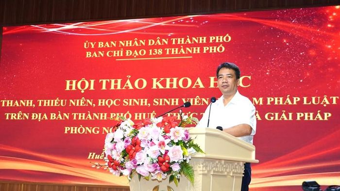 Đồng chí Trần Hữu Thùy Giang, Phó Chủ tịch UBND thành phố, Trưởng Ban Chỉ đạo 138 thành phố phát biểu đề dẫn tại hội thảo
