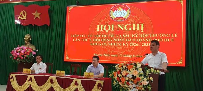 Đồng chí Hoàng Hải Minh - Phó Chủ tịch Thường trực UBND thành phố phát biểu tại hội nghị