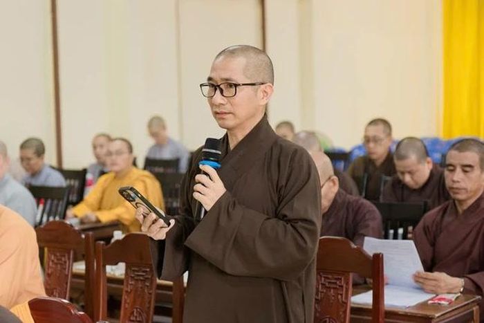 Chư tôn đức đóng góp ý kiến
