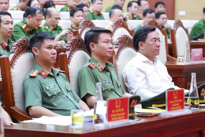 Các đại biểu dự Hội nghị