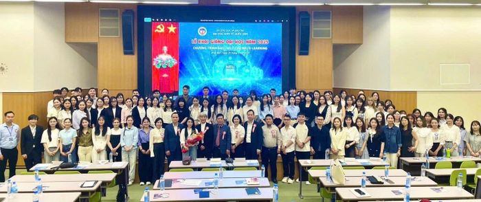Điều làm nên sức sống của một chương trình đào tạo từ xa của Đại học Kinh tế Quốc dân chính là chất lượng đào tạo và khả năng tạo dựng niềm tin đối với người học
