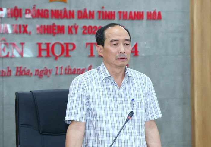 Phó Chủ tịch Thường trực HĐND tỉnh Lê Tiến Lam phát biểu kết luận. Ảnh: Tâm Phương