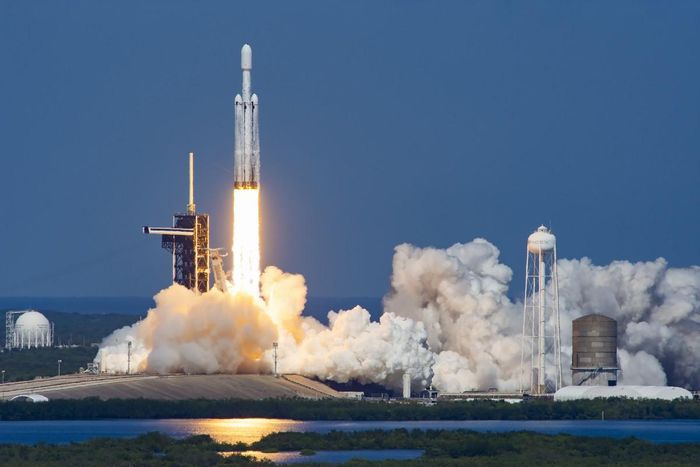 SpaceX phóng tên lửa Falcon Heavy từ bệ phóng 39A tại bang Florida. Ảnh: X/@SpaceX