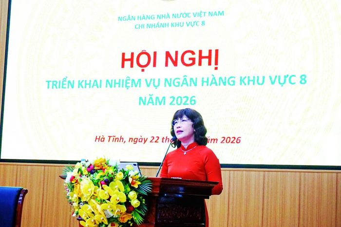 Giám đốc NHNN chi nhánh Khu vực 8 Nguyễn Thị Thu Thu cho biết: Hệ thống tín dụng trở thành người bạn đồng hành tin cậy, tiếp sức cho sự bứt phá kinh tế - xã hội địa phương