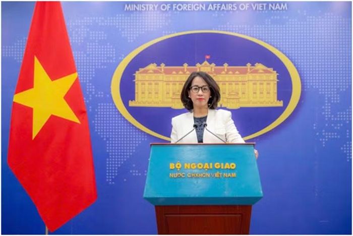 Người phát ngôn Bộ Ngoại giao Phạm Thu Hằng khẳng định, chủ trương nhất quán của Việt Nam là nghiêm cấm mọi hình thức lao động cưỡng bức, tuân thủ nghiêm túc các quy định của Tổ chức Lao động quốc tế.