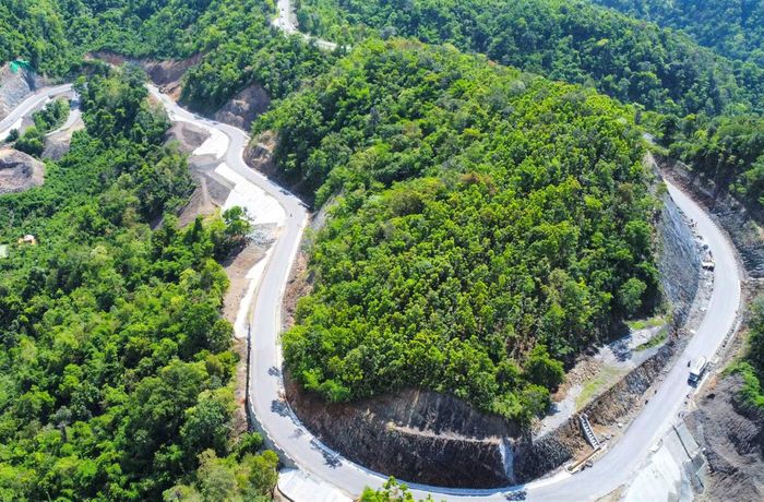 Quốc lộ 28B xuất hiện nhiều vị trí có nguy cơ sạt lở.