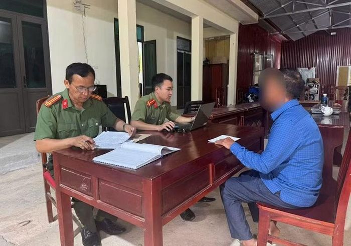 Cơ quan Công an làm việc với H.A.C.