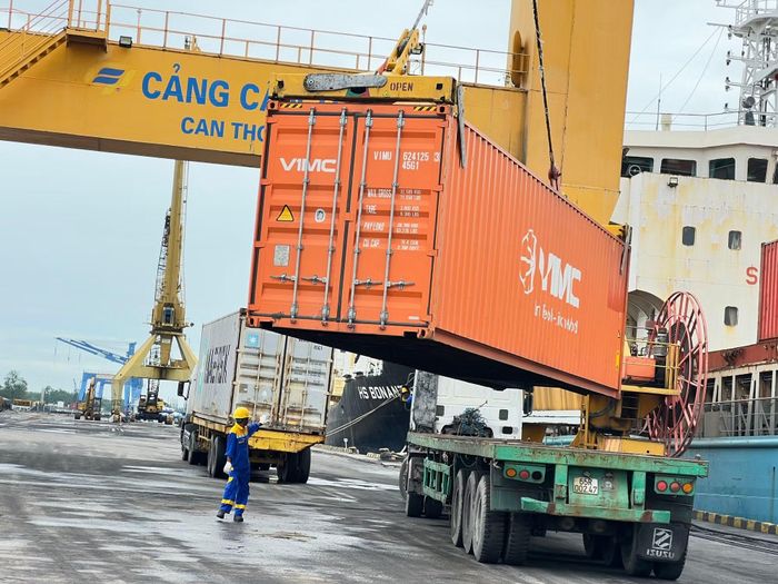 Phát triển logistics là nhiệm vụ chiến lược của vùng ĐBSCL.