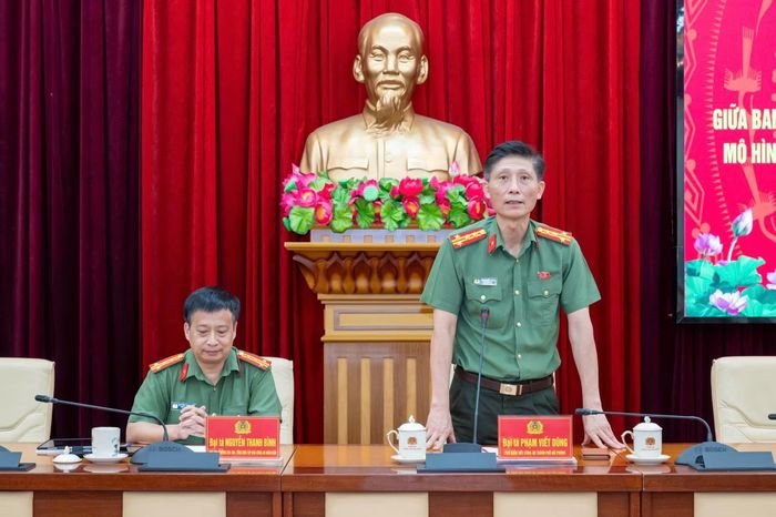 Đại tá Phạm Viết Dũng, Phó Giám đốc Công an TP Hải Phòng phát biểu tại hội nghị.