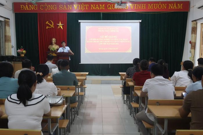Học viên dự lớp bồi dưỡng.