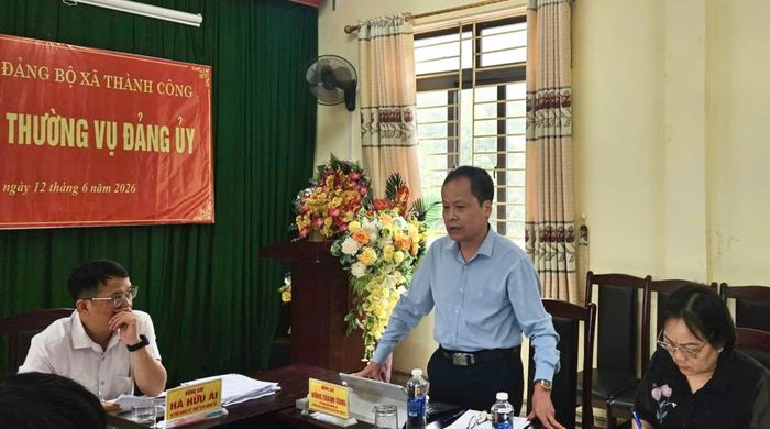 Trưởng Ban Tuyên giáo và Dân vận Tỉnh ủy Nông Thanh Tùng phát biểu tại hội nghị.