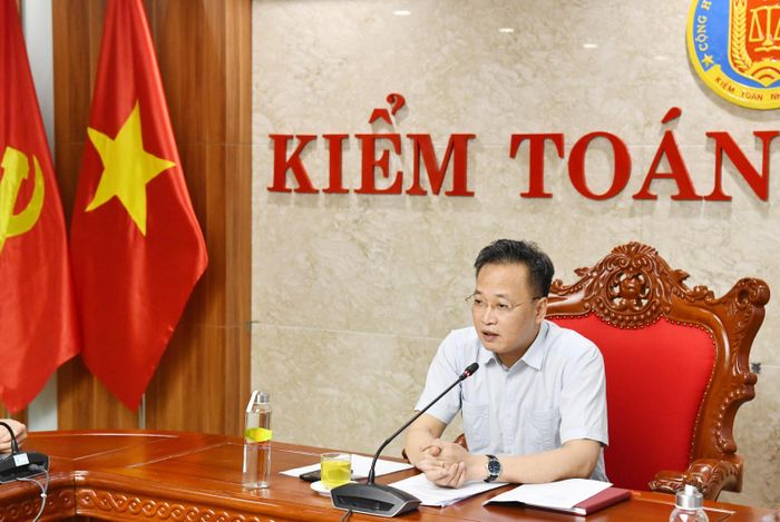 Bí thư Đảng ủy, Tổng Kiểm toán nhà nước Nguyễn Hữu Nghĩa - Trưởng Ban Chỉ đạo chủ trì cuộc họp. Ảnh: N.LỘC