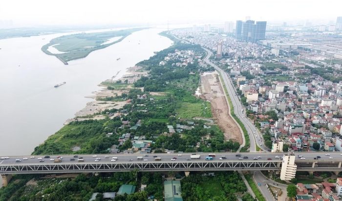 Dự án Công viên công cộng phường Phú Thượng thuộc Trục đại lộ cảnh quan sông Hồng (Hà Nội) đang trong giai đoạn chuẩn bị triển khai. Ảnh: TTXVN