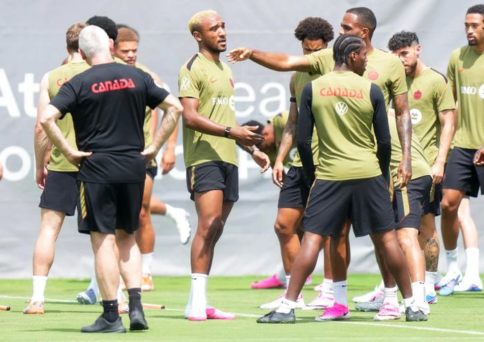 Hai nước chủ nhà Mỹ và Canada có trận ra quân ngày 13/6. (Ảnh: AP)