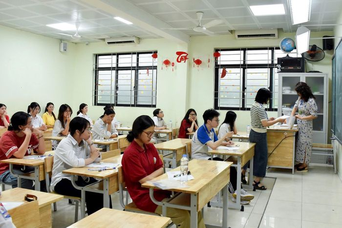 Hà Nội có hơn 129.000 thí sinh đăng ký dự thi tốt nghiệp THPT năm 2026. Ảnh: Phạm Thảo