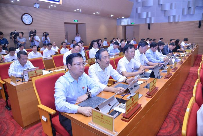 Các đại biểu tham dự kỳ họp. Ảnh: Thành Thái