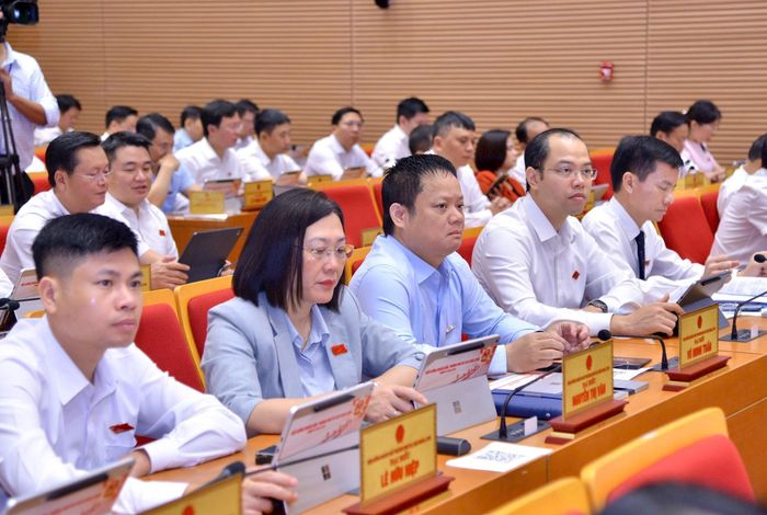 Các đại biểu tham dự kỳ họp. Ảnh: Thành Thái