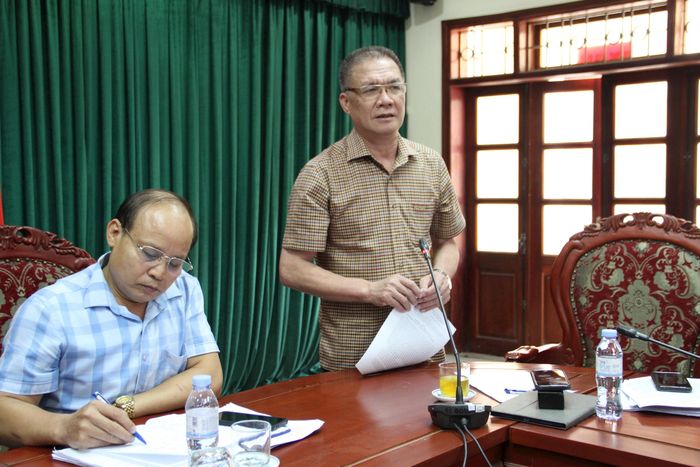 Chủ tịch UBND xã Mỹ Đức Nguyễn Quang Đường phát biểu tại hội nghị. Ảnh: Biên Phạm