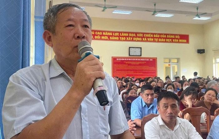 Người dân vùng bị ảnh hưởng của dự án nêu kiến nghị đề xuất các vấn đề liên quan đến công tác bồi thường GPMB, hỗ trợ tái định cư. Ảnh: PV