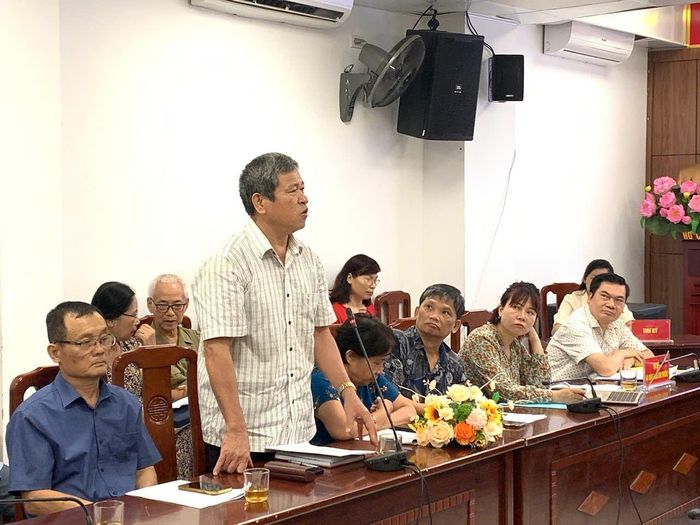 Các đại biểu nêu ý kiến, kiến nghị về đề án.