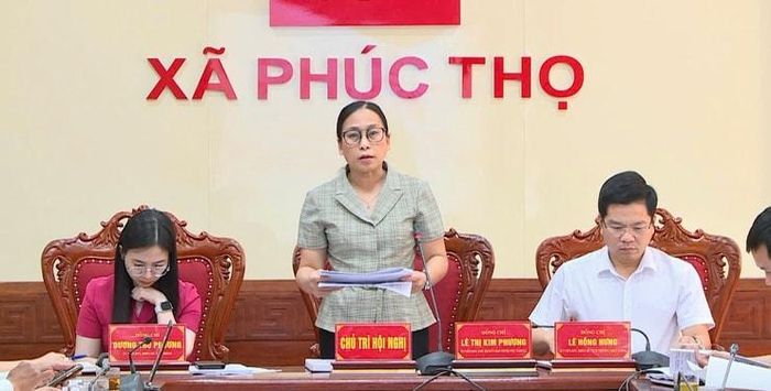 Chủ tịch Ủy ban MTTQ Việt Nam xã Phúc Thọ Lê Thị Kim Phương cho rằng, phản biện xã hội không đơn thuần là đóng góp ý kiến đối với các văn bản dự thảo mà còn là quá trình phát huy trí tuệ tập thể để các chủ trương, kế hoạch khi ban hành có tính khả thi cao hơn. Ảnh: PV