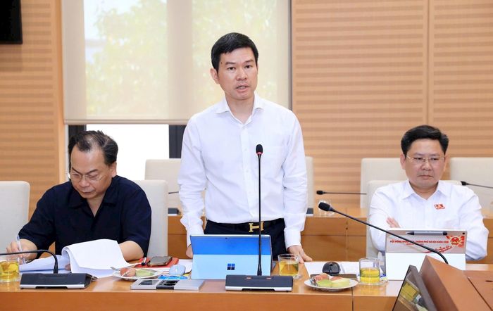 Đại diện lãnh đạo Sở Khoa học và Công nghệ thành phố Hà Nội phát biểu tại buổi thảo luận. Ảnh: Thành Thái