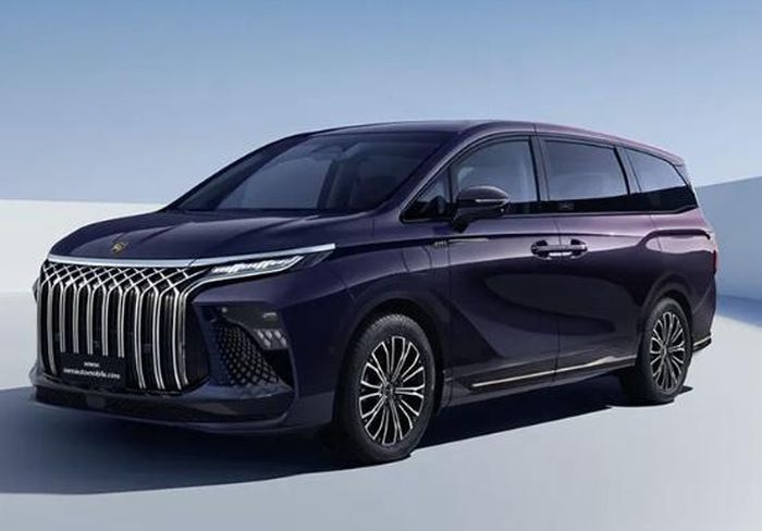 Forthing Xinghai V9 2027 tại Trung Quốc.